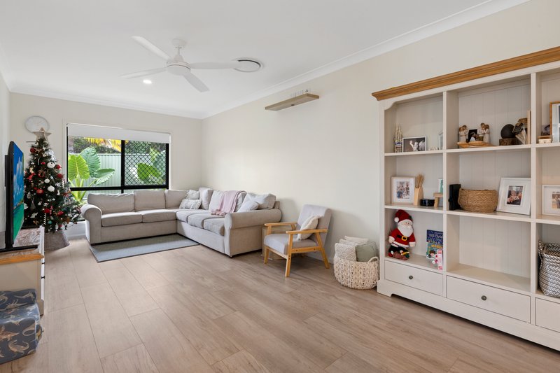 Photo - 5 Mcintyre Court, Mudgeeraba QLD 4213 - Image 4