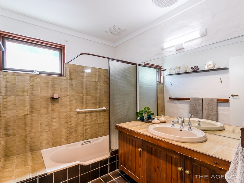 Photo - 5 Mckirdy Way, Marmion WA 6020 - Image 15