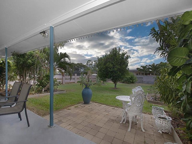 Photo - 5 Mclauchlan Crescent, Kelso QLD 4815 - Image 5