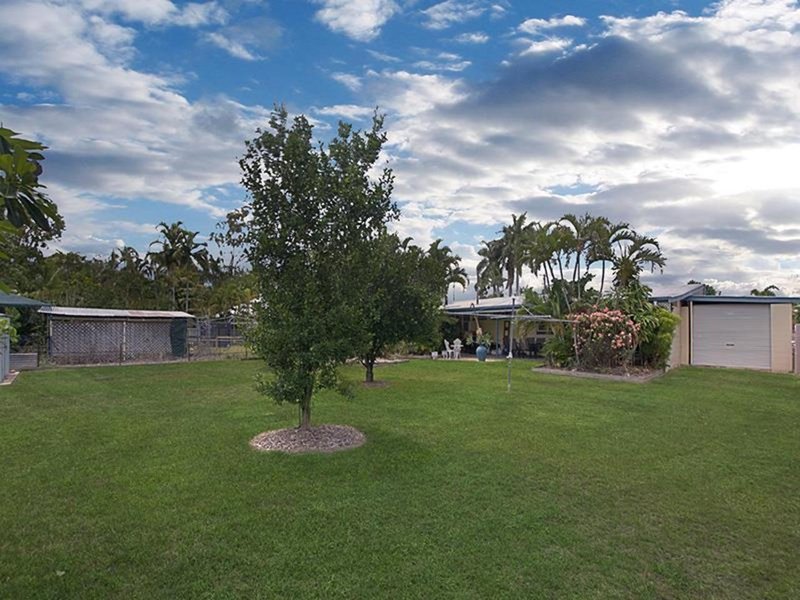 Photo - 5 Mclauchlan Crescent, Kelso QLD 4815 - Image 6