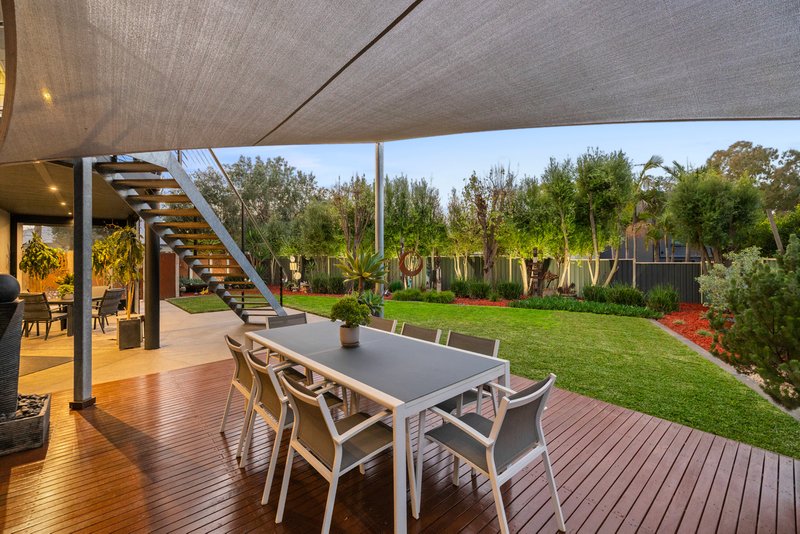 Photo - 5 Mcpherson Place, Werribee VIC 3030 - Image 28
