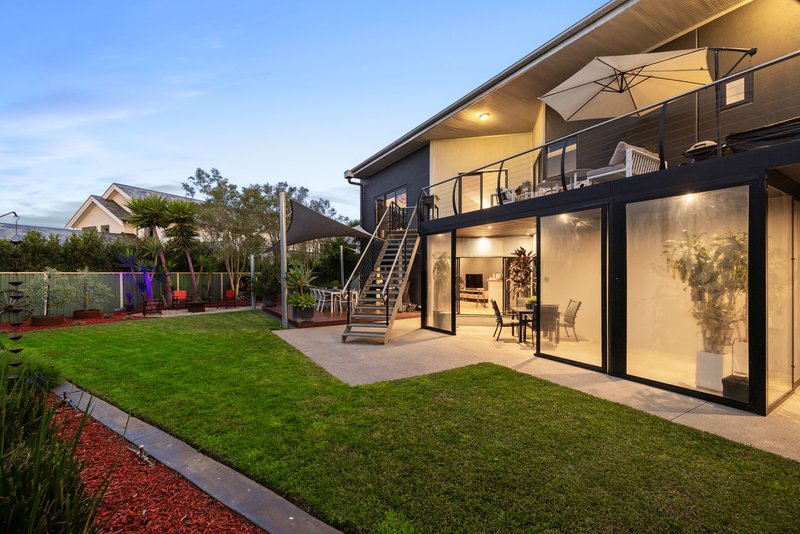 Photo - 5 Mcpherson Place, Werribee VIC 3030 - Image 29