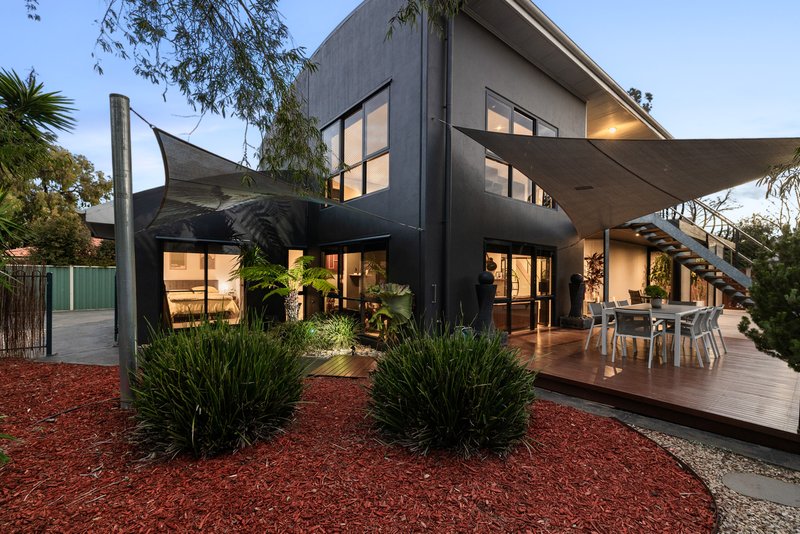 Photo - 5 Mcpherson Place, Werribee VIC 3030 - Image 30