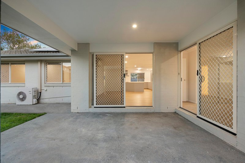 Photo - 5 Mead Place, Calamvale QLD 4116 - Image 18
