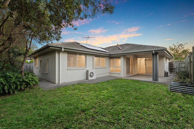 Photo - 5 Mead Place, Calamvale QLD 4116 - Image 19