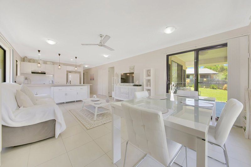 Photo - 5 Melaleuca Place, Glen Eden QLD 4680 - Image 9