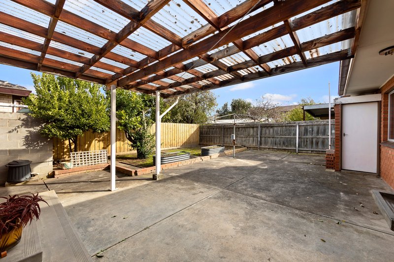 Photo - 5 Melton Crescent, Lalor VIC 3075 - Image 10