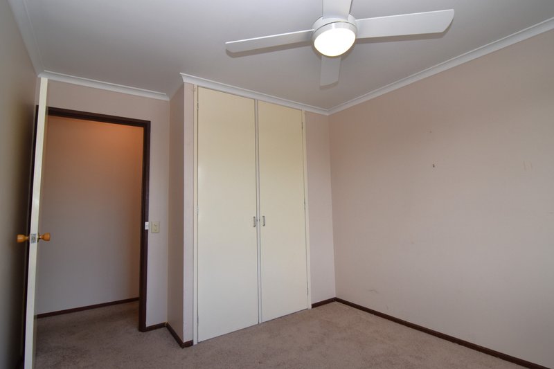 Photo - 5 Melva Crescent, Whittington VIC 3219 - Image 8