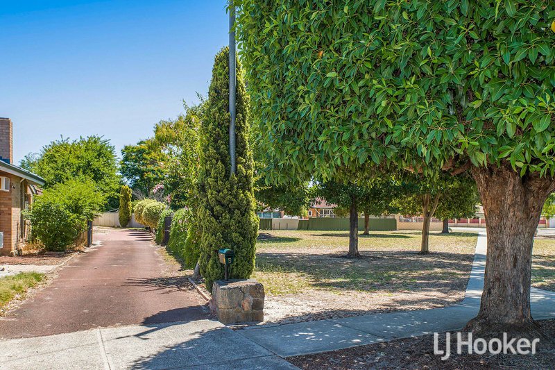 Photo - 5 Melvin Avenue, Thornlie WA 6108 - Image 21