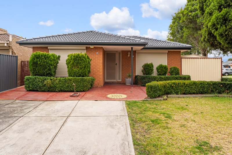 5 Mercer Court, Delahey VIC 3037