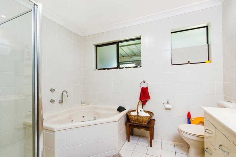 Photo - 5 Mercy Close, Singleton NSW 2330 - Image 5