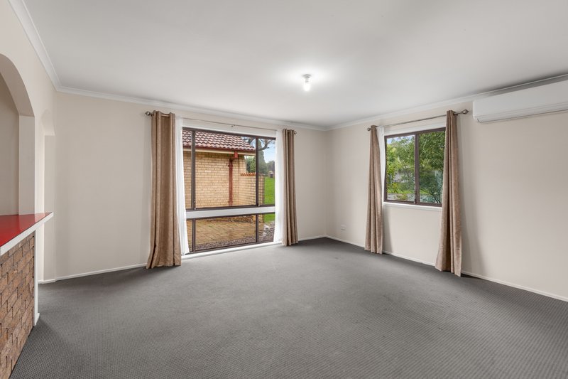 Photo - 5 Merrett Drive, Moss Vale NSW 2577 - Image 6