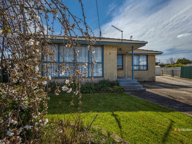 5 Mersey Place, Devonport TAS 7310