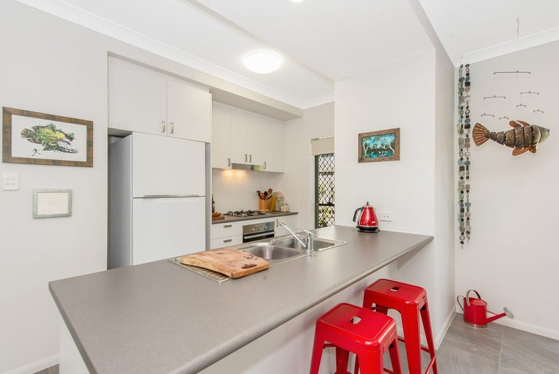Photo - 5 Mesa Circuit, Cosgrove QLD 4818 - Image 4