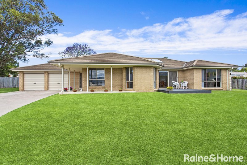 5 Meyer Place, Bomaderry NSW 2541