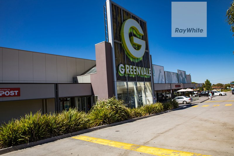 Photo - 5 Mezzo Walk, Greenvale VIC 3059 - Image 14