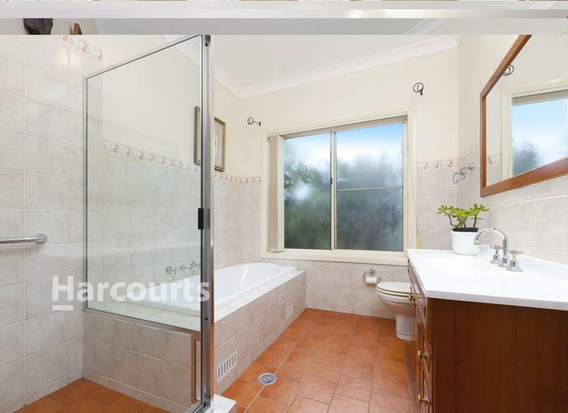 Photo - 5 Michael Crescent, Kiama Downs NSW 2533 - Image 7