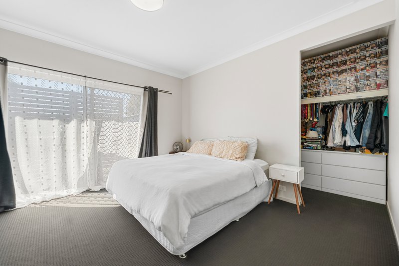 Photo - 5 Mildura Court, Burpengary QLD 4505 - Image 15