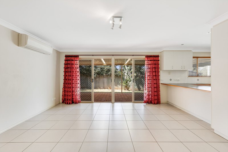 Photo - 5 Millbrook Close, Rangeville QLD 4350 - Image 6