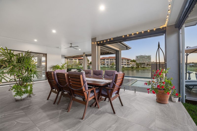 Photo - 5 Millennium Circuit, Pelican Waters QLD 4551 - Image 10