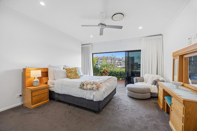 Photo - 5 Millennium Circuit, Pelican Waters QLD 4551 - Image 14