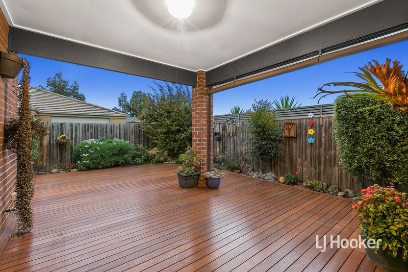 Photo - 5 Millpond Drive, Point Cook VIC 3030 - Image 22