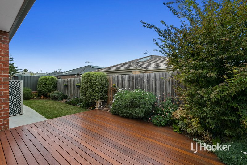 Photo - 5 Millpond Drive, Point Cook VIC 3030 - Image 24