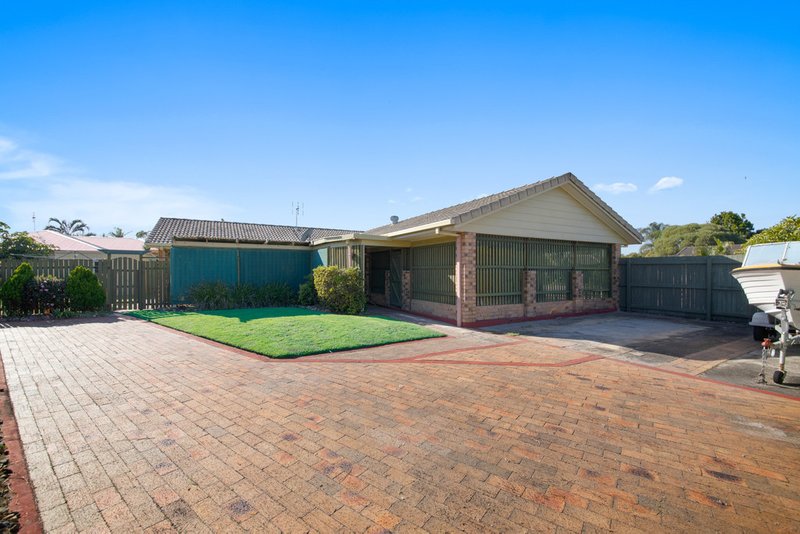 5 Miner Place, Parrearra QLD 4575