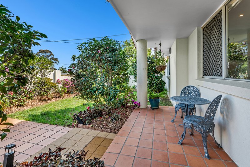 Photo - 5 Mitchell Avenue, Molendinar QLD 4214 - Image 3