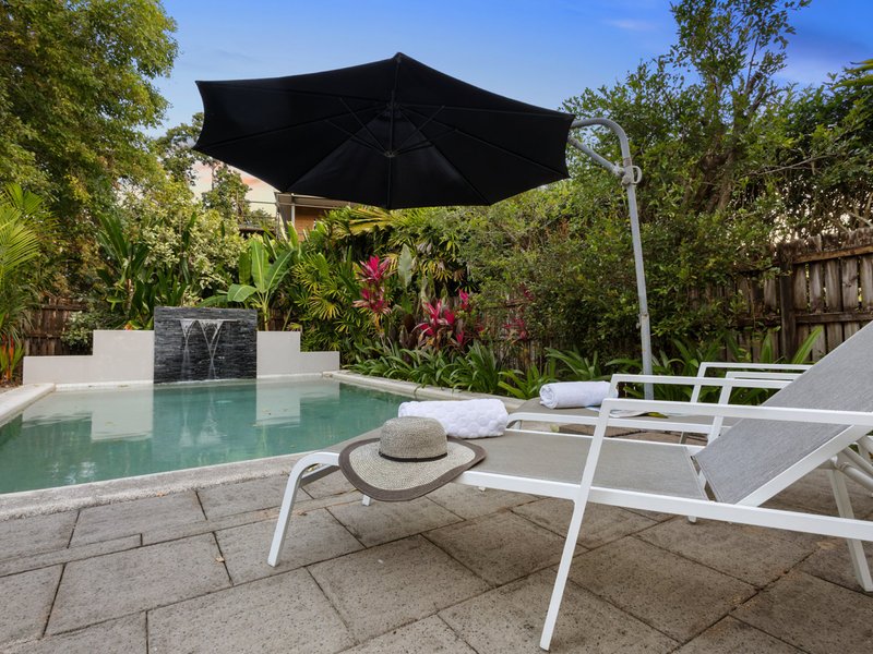 Photo - 5 Mona Street, Whitfield QLD 4870 - Image 20