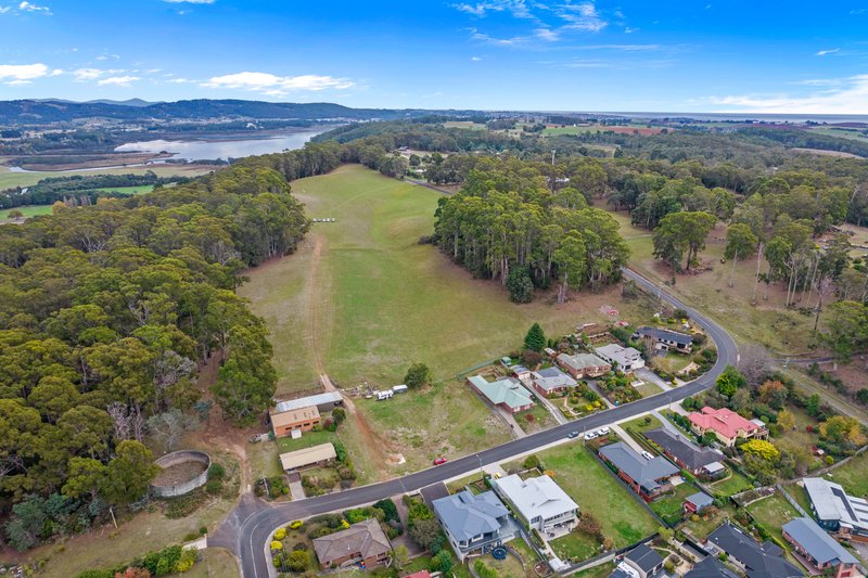 Photo - 5 Monaghan Street, Latrobe TAS 7307 - Image 4