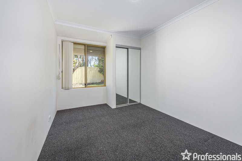 Photo - 5 Monterey Crescent, Warnbro WA 6169 - Image 19