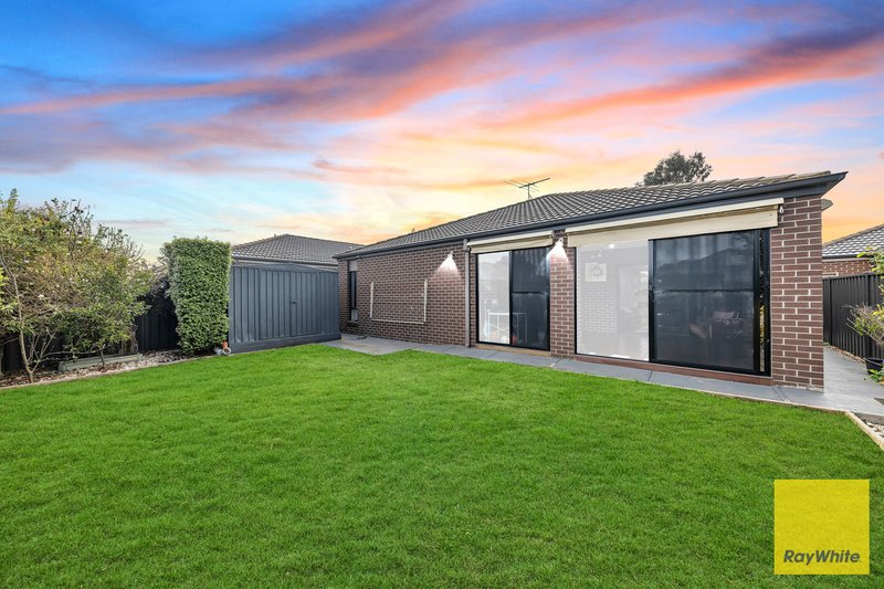 Photo - 5 Montezuma Avenue, Truganina VIC 3029 - Image 27