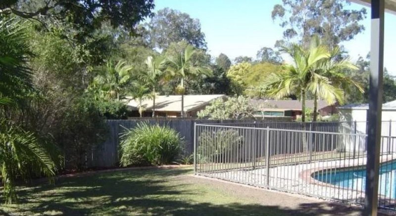 Photo - 5 Moondarra Street, Chapel Hill QLD 4069 - Image 12