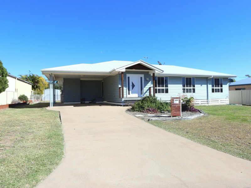 Photo - 5 Mooney Crescent, Emerald QLD 4720 - Image 24