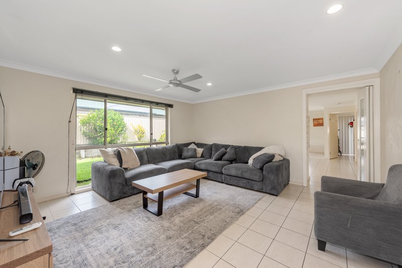 Photo - 5 Moonie Drive, Coomera QLD 4209 - Image 4
