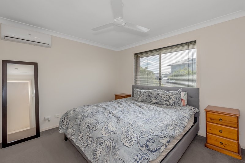 Photo - 5 Moonie Drive, Coomera QLD 4209 - Image 6