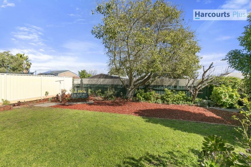 Photo - 5 Moor Crescent, Hallett Cove SA 5158 - Image 13