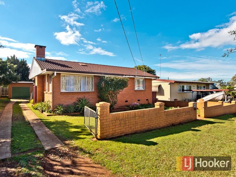 Photo - 5 Moorhouse Street, Bald Hills QLD 4036 - Image 2