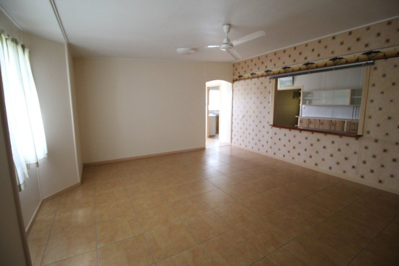 Photo - 5 Moretti St , Ingham QLD 4850 - Image 2