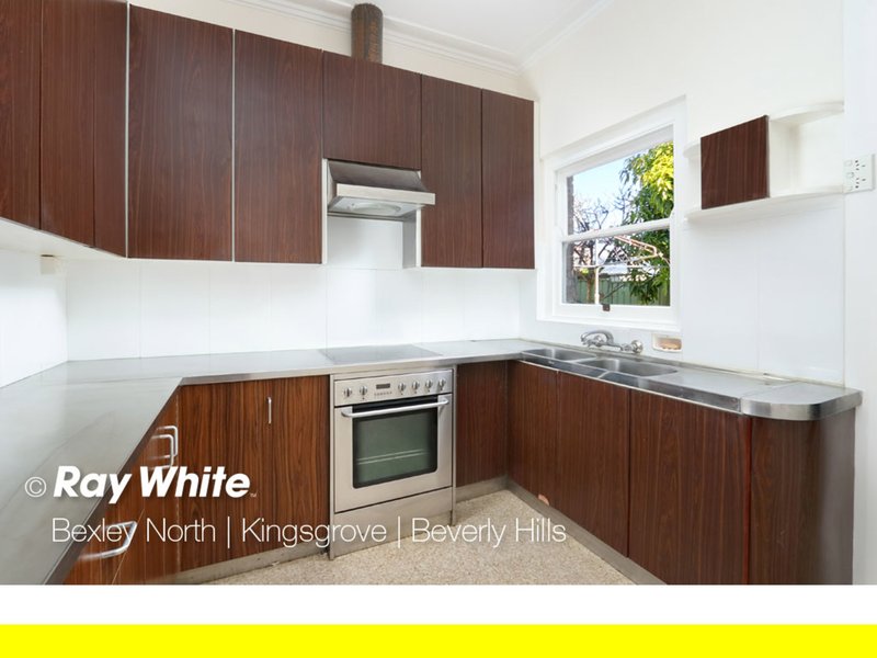 Photo - 5 Morgan Street, Kingsgrove NSW 2208 - Image 2