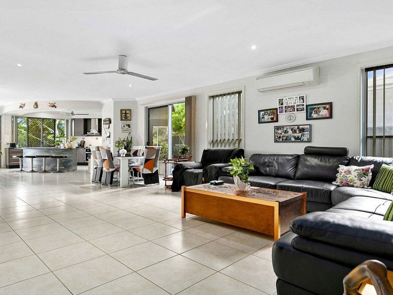 Photo - 5 Morinda Way, Urraween QLD 4655 - Image 14