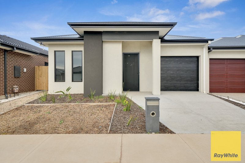 5 Mornington Crescent, Rockbank VIC 3335