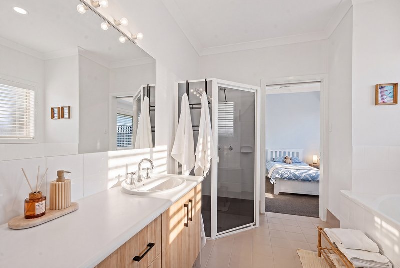 Photo - 5 Mornington Terrace, Robina QLD 4226 - Image 16