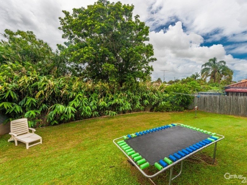 Photo - 5 Morobe Crescent, Bli Bli QLD 4560 - Image 9