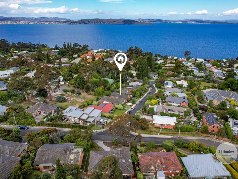 Photo - 5 Morris Avenue, Taroona TAS 7053 - Image 19