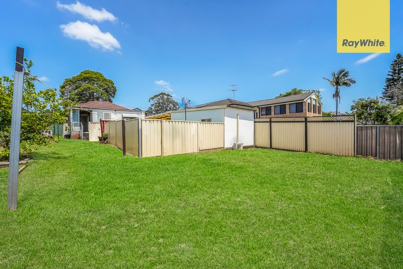 Photo - 5 Morven Street, Guildford NSW 2161 - Image 10