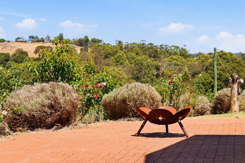 Photo - 5 Mottram Street, Bridgetown WA 6255 - Image 7