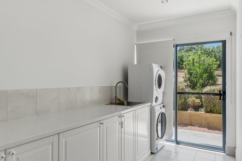 Photo - 5 Mottram Street, Bridgetown WA 6255 - Image 16