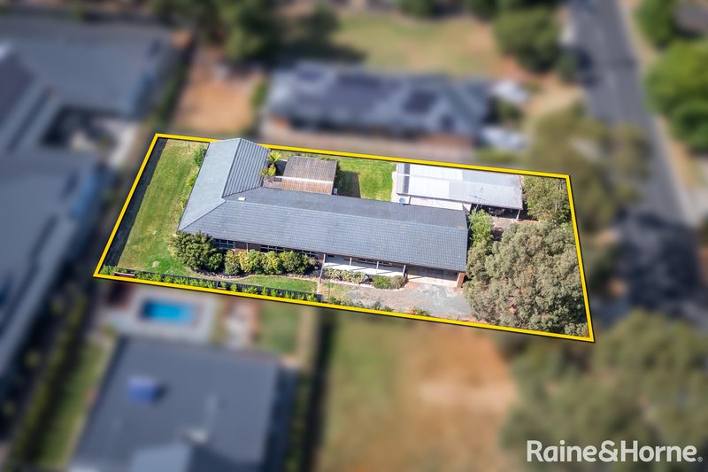 Photo - 5 Mount Gisborne Road, Gisborne VIC 3437 - Image 2